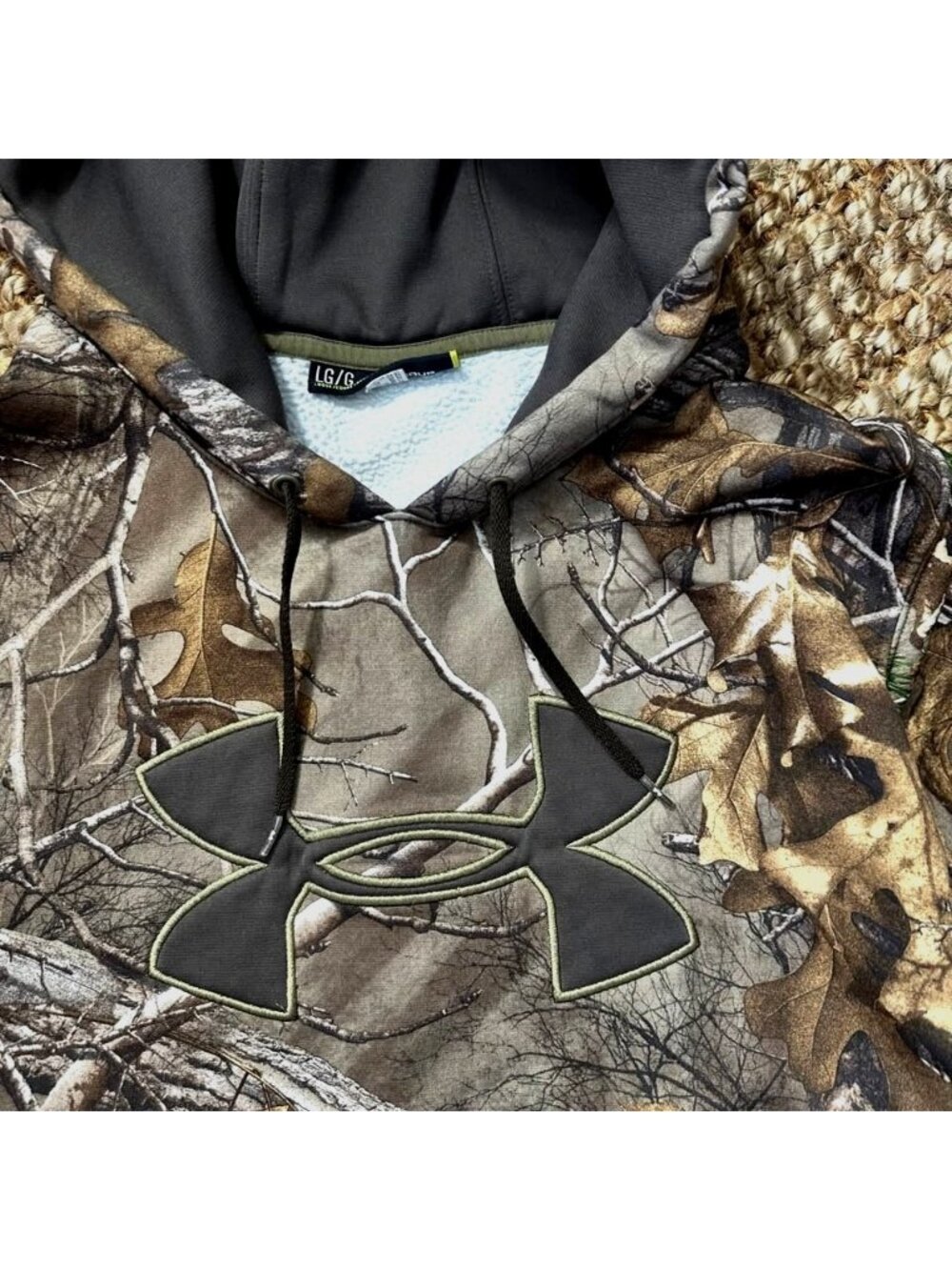 Under Armour Mens RealTree Camo Hoodie Sweatshirt Size L Large Big Logo Hunting